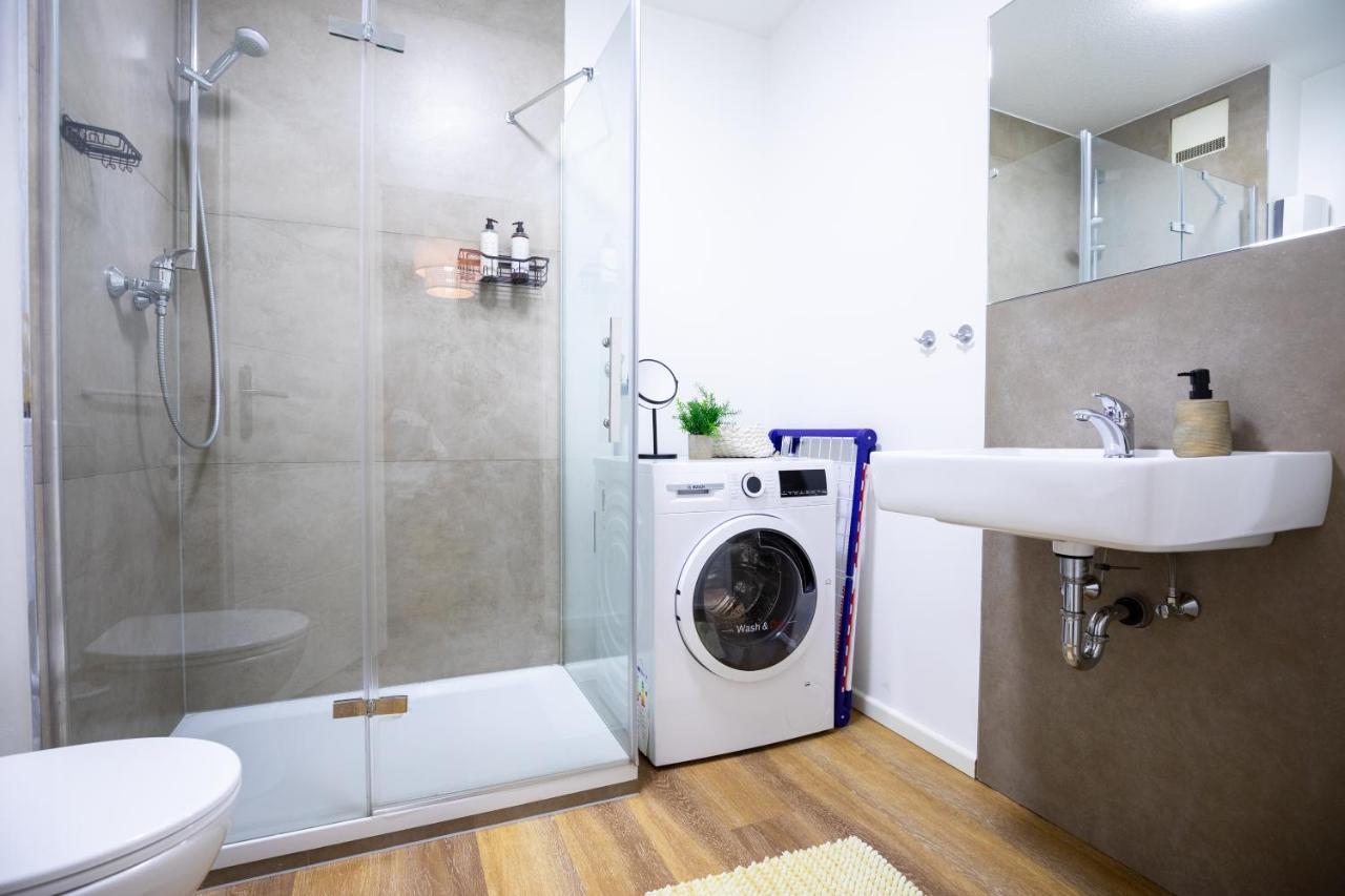 Design-Ferienwohnung In Bad Neuenahr: Platz Fuer 4, Kueche, Wifi, Netflix Exterior foto